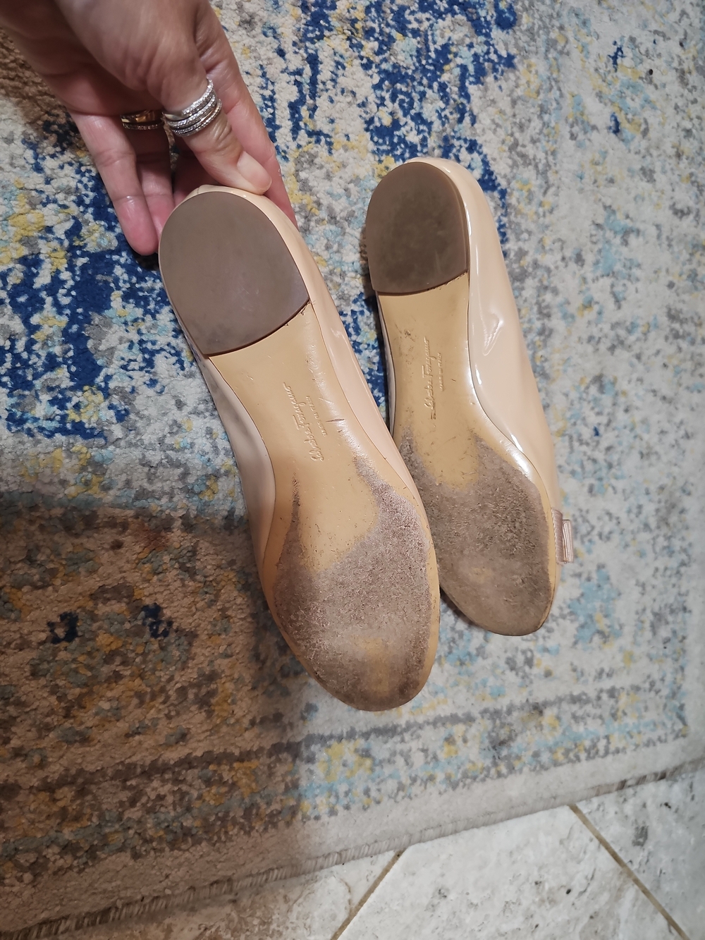 FERRAGAMO Varina Patent Leather Ballet Flats Size 6B - Picture 7 of 10